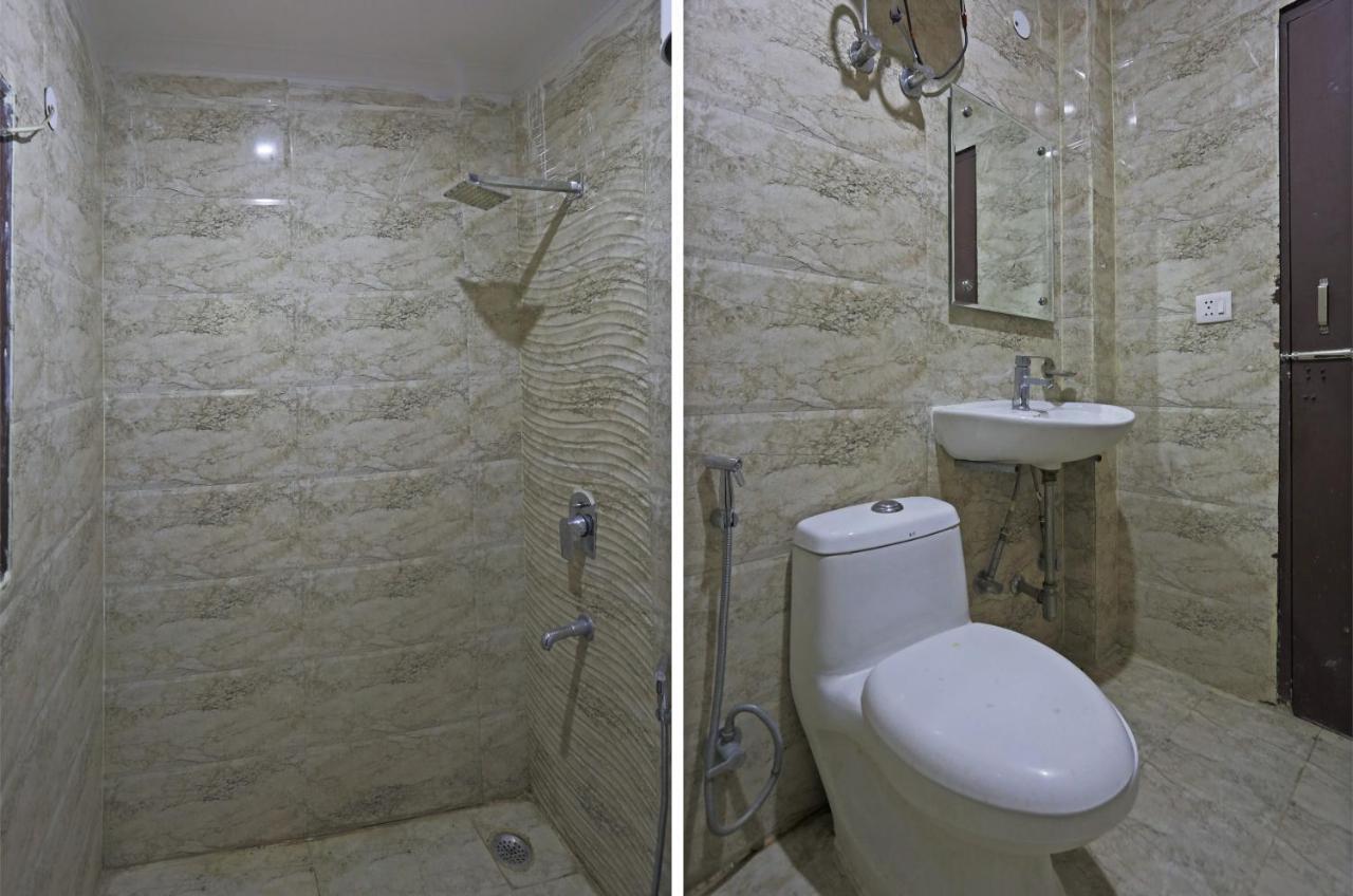 Airport Hotel Rosewood Нью-Делі Екстер'єр фото